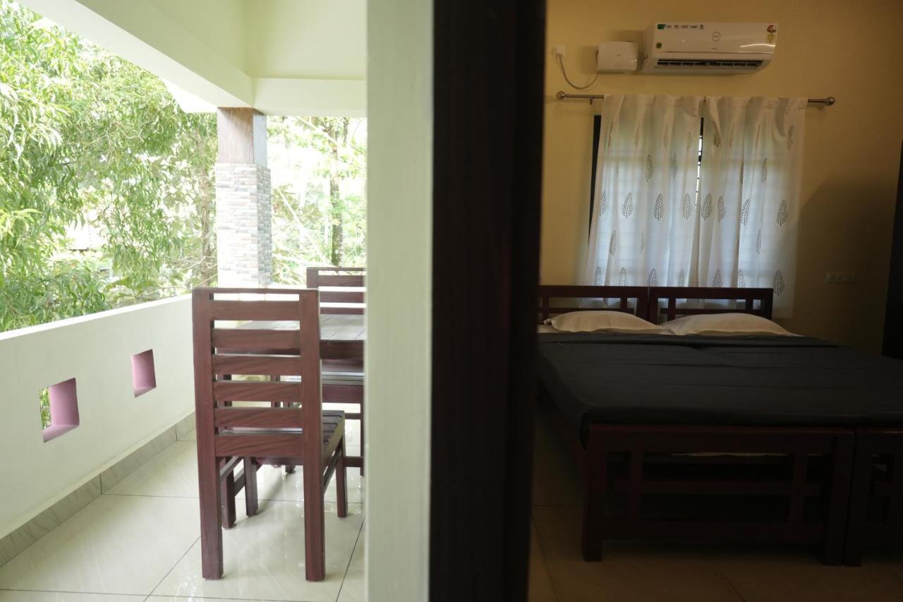 Cliff & Coral Hostel วาร์คาลา ภายนอก รูปภาพ