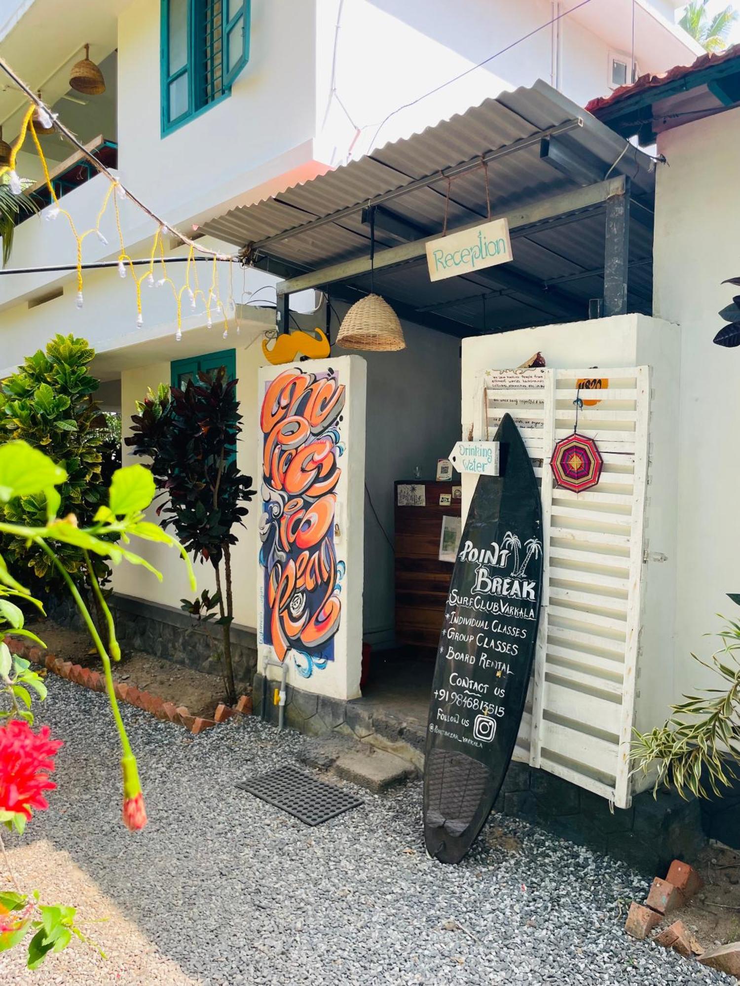 Cliff & Coral Hostel วาร์คาลา ภายนอก รูปภาพ